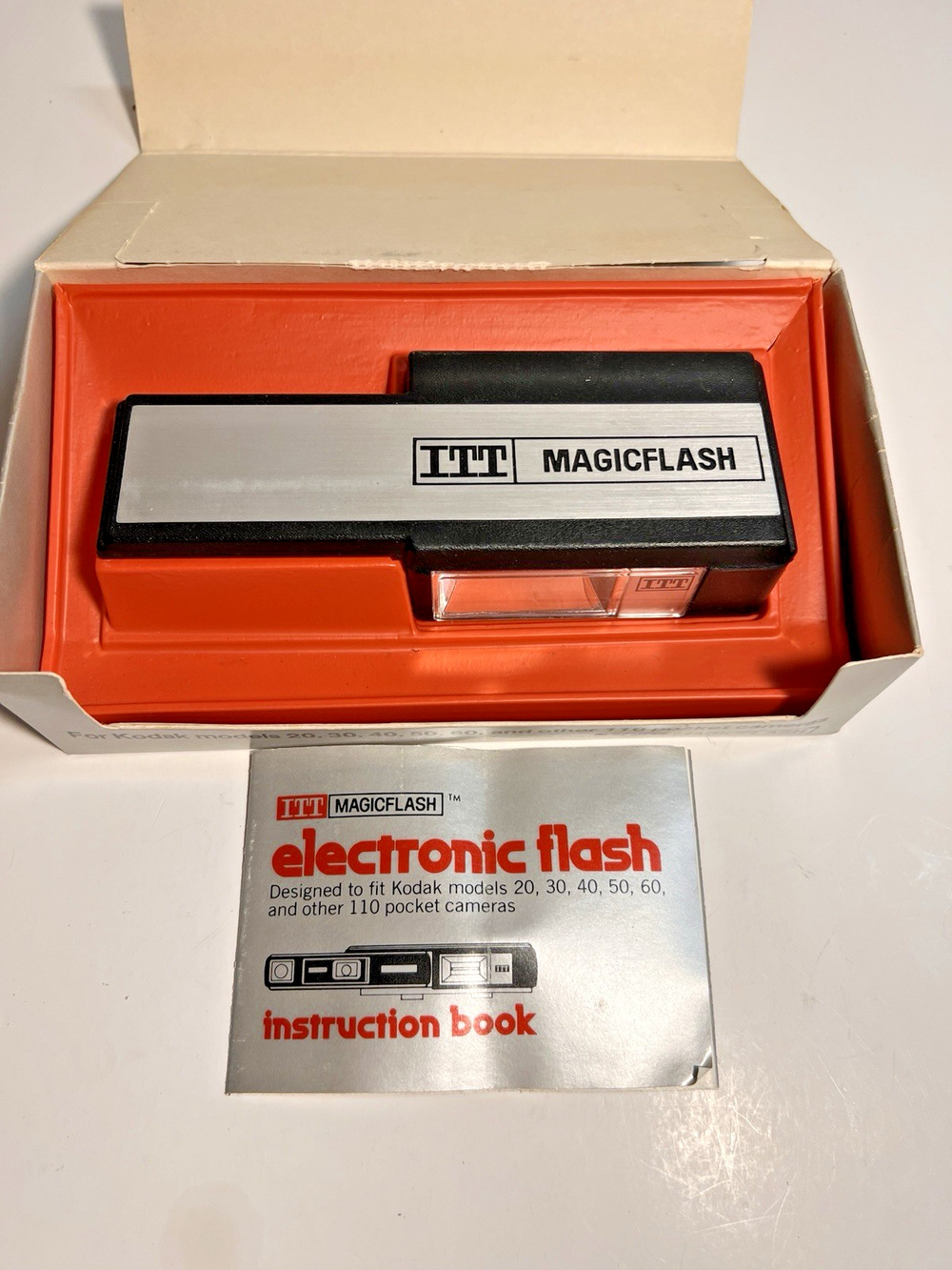 Vintage Itt magic flash With Original Box And Manuals - Untested